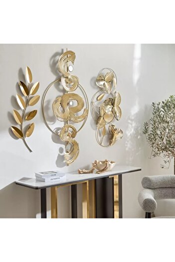 Generic Percy Capri Metal Wall Plaque - 120 x 59.7 x 7.6 cm
