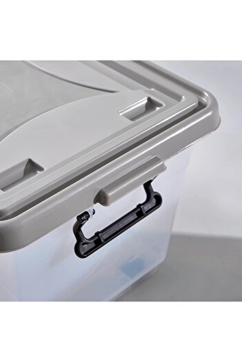 Generic Kevin Storage Box with Wheels - 33 Liters