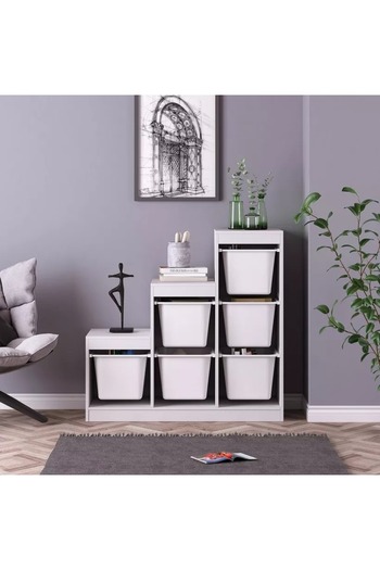 Generic Vanilla storage unit with 6 drawers