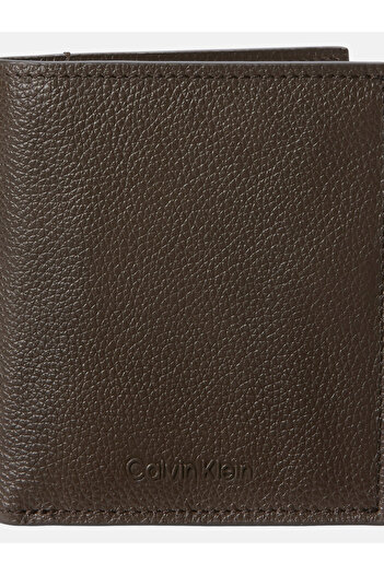 Calvin Klein Men Delicioso Micropebble Comp Trifold Wallet