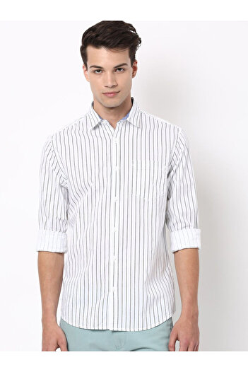 HardSoda By Styli Men White Regular Fit Striped Casual Shirt