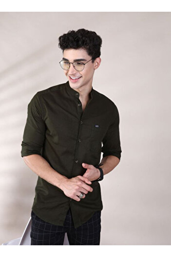 The Indian Garage Co By Styli Men Olive Slim Fit Solid Casual Shirt
