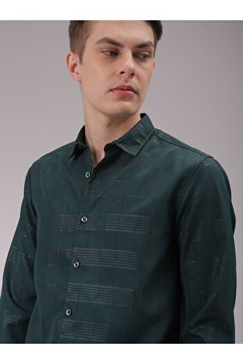 The Indian Garage Co By Styli Men Green Slim Fit Casual Shirt
