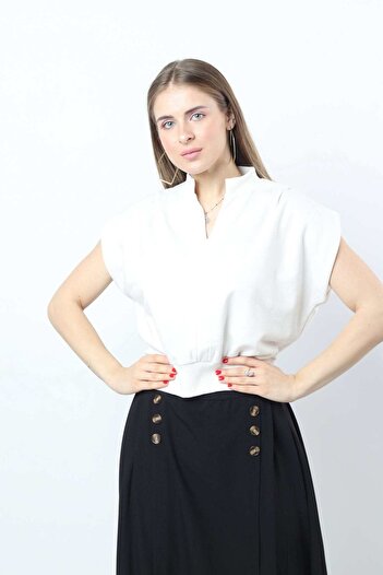 Nichii Open-Front Short Top