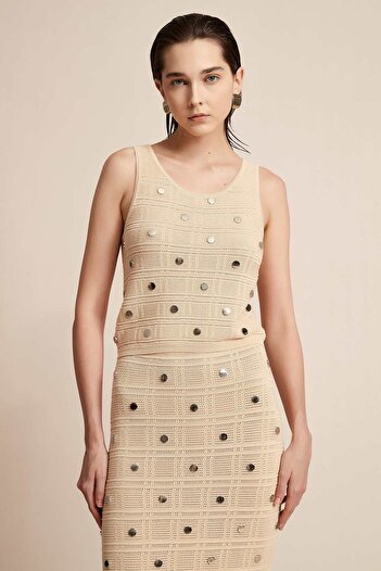 Yola Checkered Lace Detail Top