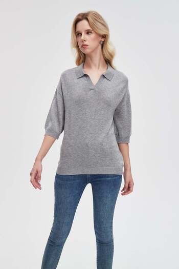 Livia Solid V-Neck Top