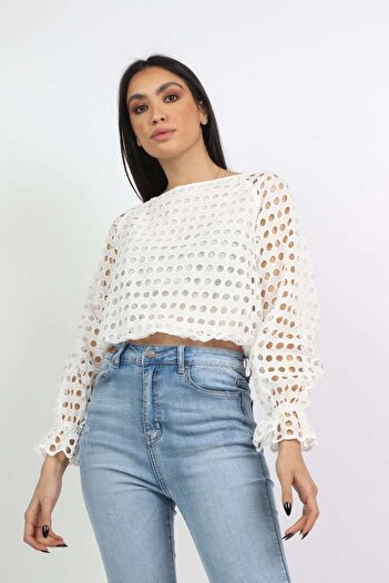 mica Lace Short Long-Sleeve Top