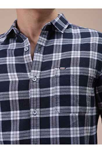 The Indian Garage Co By Styli Men Navy Blue Slim Fit Checked Casual Shirt