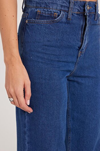 Tudors Kadın Regular Fit Klasik Kesim Pamuklu Bol Paça Koyu Mavi Jean Pantolon