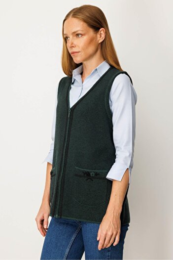 Desen Triko Women's V-Neck Pocket Embroidered Wool Vest Green