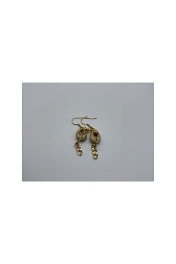 CHIC Drop Beige Gold Chained Dangle Polymer Clay Earrings