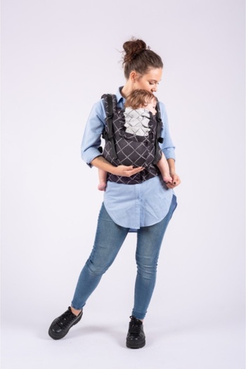 Isara The Trendsetter, Diamonda Black Denim - Ergonomic Baby Carrier