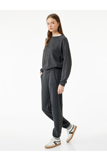 Koton Washable Jogger Sweatpants with Raised Pockets and Elastic Waist