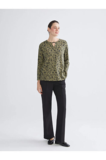 LC Waikiki Lcw Gracehaki Crew Neck Floral Blouse