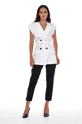 DISENTIS MODEST Mono Collar Windbreaker Flap Pocket Epaulets Self Belted Double Breasted White Vest