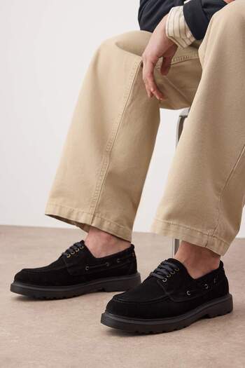 TRENDYOL SHOES Чорні чоловічі лофери з шнурівкою з натуральної шкіри TAKAW26LA00003