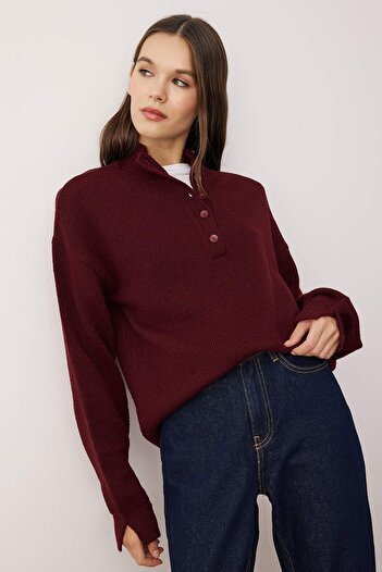 Trendyol Collection Bordo Wardrobe Essentials Pulover tricotat cu textură moale, cu croială largă TWOAW26KZ00074