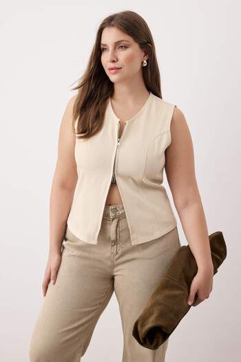 Trendyol Curve Ecru Front Zipper Large Size Denim Vest Tbbaw26Bh00001