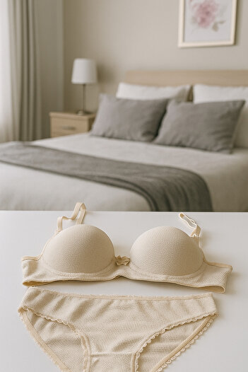 pae Patterned Imported Quality Fabric Filled Supported Bra Panty Set