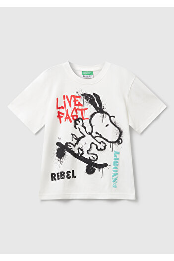 United Colors of Benetton Boy's Ecru Jersey T-Shirt with Colored Peanuts Print on the Front