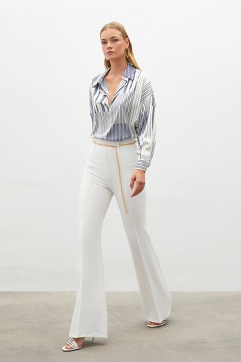 Sateen Chain Belt Flared Trousers Ecru