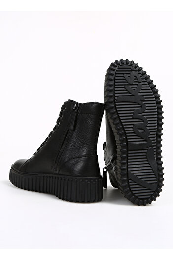 CLARKS Siyah Kadın Deri Bot 26173870