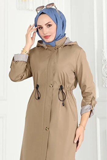Ayşo Women's Beige Windproof Waterproof Bondit Fabric Detachable Buttoned Hooded Trench Coat with Tunnel Waist