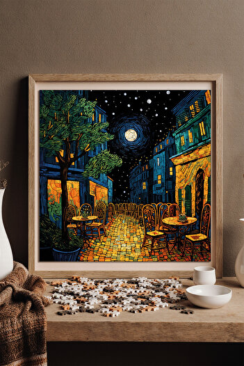 WePuzzleUp Ahşap Puzzle - Van Gogh Kafe Terasta Gece Reprodüksiyonu - 353 Parça, 29x29 cm