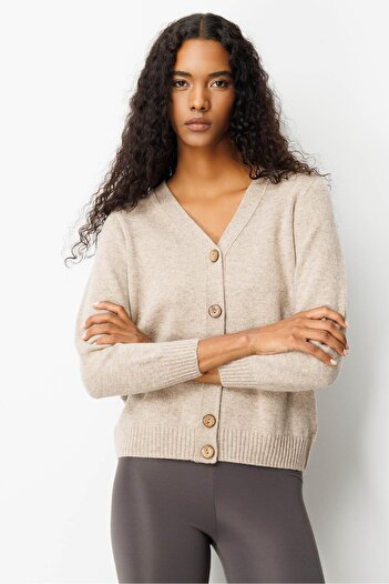 Desen Triko Women's V-Neck Short Wool Cardigan K.Beige