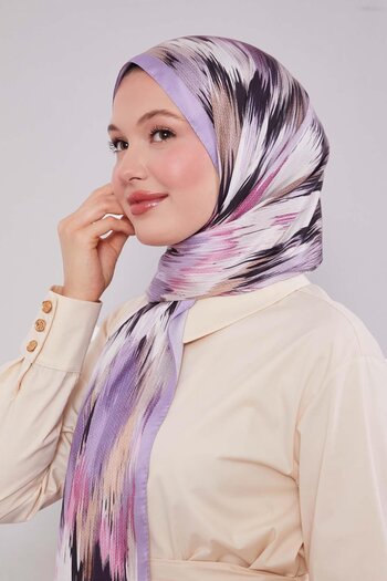 Levidor Purple Variegated Pattern Twill Shawl