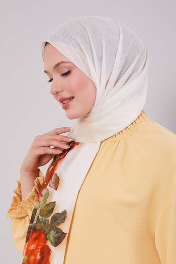 Levidor Cream Flower Branch Pattern Cotton Shawl