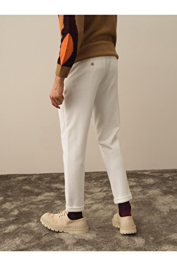 Xint Erkek Ekru Pamuk Dokulu Slim Fit Jogger Pantolon
