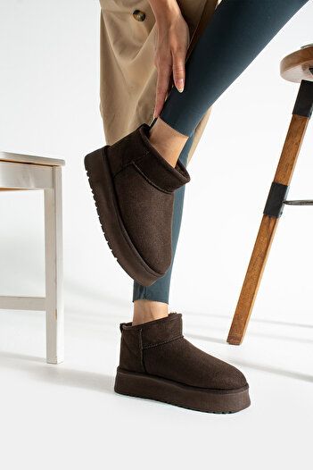 COMFORT OF PANTOFOLE Nubuck Boots