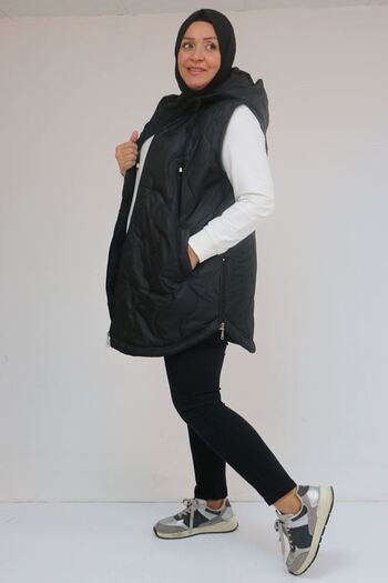 Eslina 44007 Plus Size Oval Cut Quilted Vest with Side Slits - Black