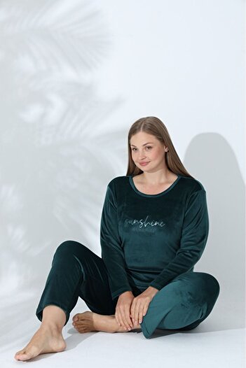 Elit Women's Plus Size Velvet Winter Pajama Set