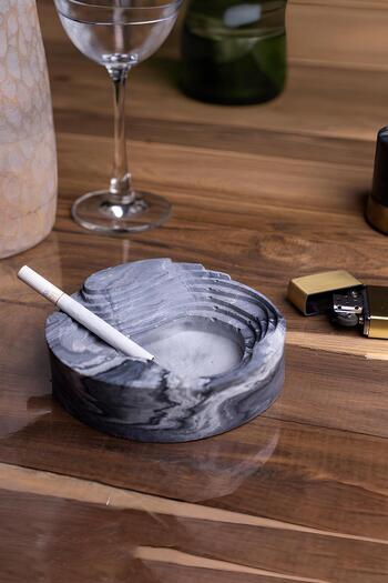betonmall Handmade Concrete Ashtray |   Modern and Stylish Design, Gift Decorative Geometric Ashtray