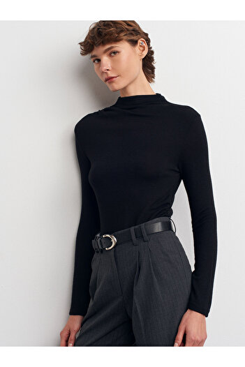 Dilvin 32139 Drawstring Long Sleeve Top-Black
