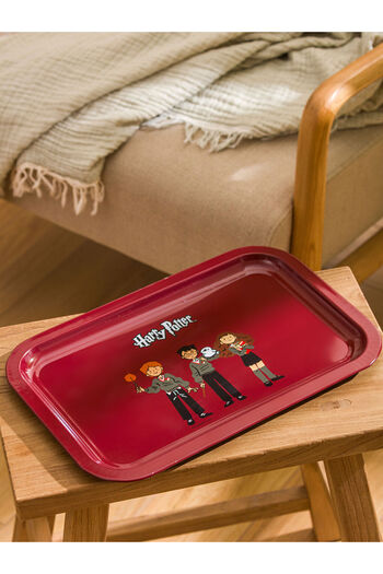 LC Waikiki Sparkling Choices from Shining Store |   Harry Potter Printed Metal Tray 35 cm