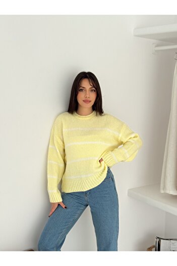 fiolin Soft Texture Crew Neck Striped Knitwear Sweater