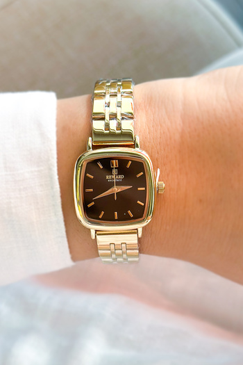 Reward Excellent Classic Stylish Design Square Women's Wristwatch