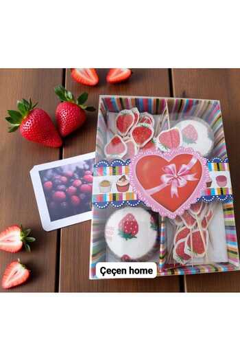 ÇEÇEN HOME Strawberry Cupcake Set, Strawberry Toothpick - Muffin Capsule, Paper Cake Mold, Party Pack, 24 Pieces