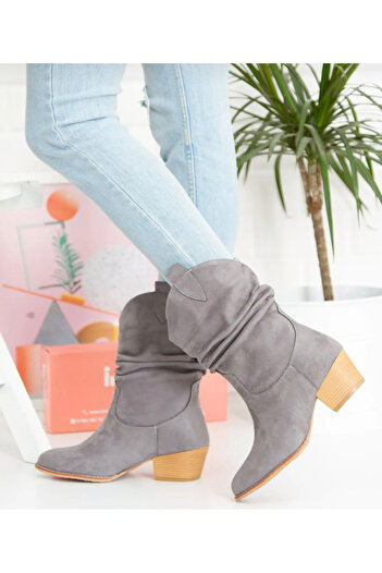 BERFONA Tokyo Gray Suede 6 cm Heel Dallas Boots Bottie