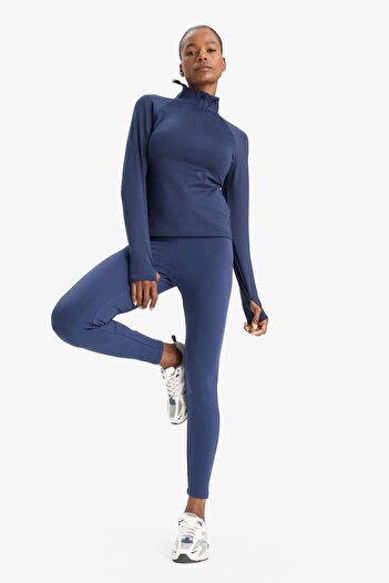 DeFacto DefactoFit Toparlayıcı Yüksek Bel İçi Yumuşak Tüylü Beli Saran Basic Düz Sporcu Tayt W8206AZ25AU