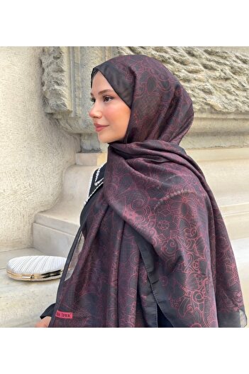 MODA Retro Pattern Black Burgundy Soft Shawl