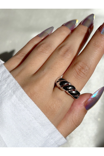 Eylülün Takısı Women's Silver Color Twist Ring