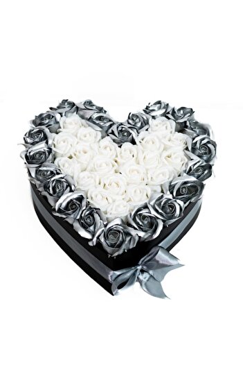 Colorissima Heart-Shaped Floral Arrangement, White and Grey, 26 cm,