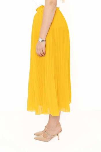 Yola Solid Pleated Midi Skirt