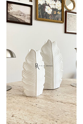 Pınar Akkuş Set of 2 Decorative Leaf Model Vases, Figurine, Decoration