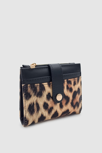 Wuclo Ivina Quilted Detailed Card Holder Women's Wallet with Snap Fastener and Zipper Leopard