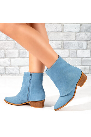 BMoD Ghete scurte de damă din denim albastru, model cowboy, MOD10423